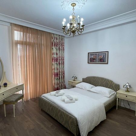 Picasso Apartment 쿠타이시 외부 사진