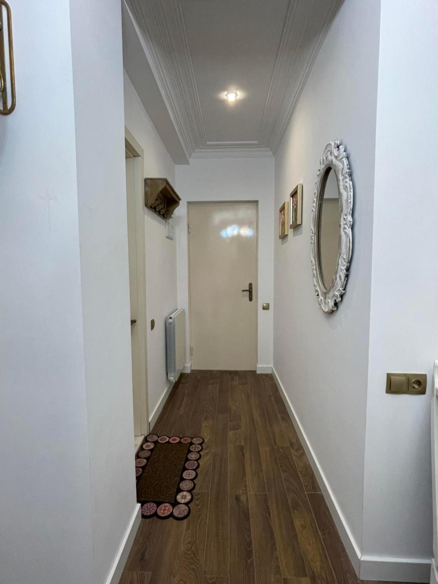 Picasso Apartment 쿠타이시 외부 사진